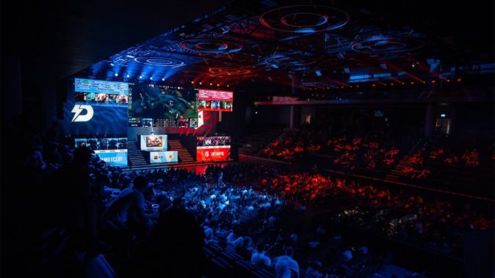 Prague Champs: Fanoušci League of Legends zaplnili O2 universum